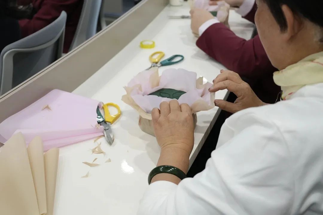 以花为名，感恩有礼 | 在这个冬日，来赴一场花艺之约！