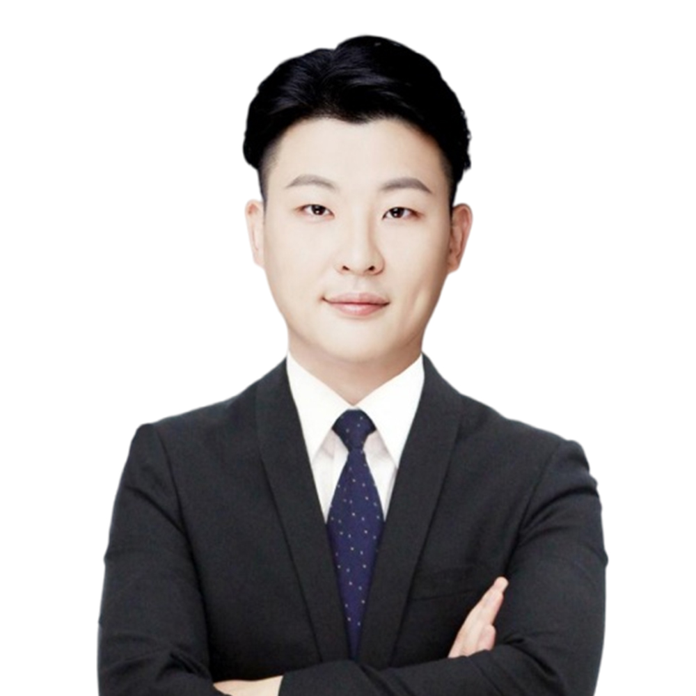 曹小龙